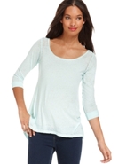 Top, Three-Quarter Scoop-Neck Tee